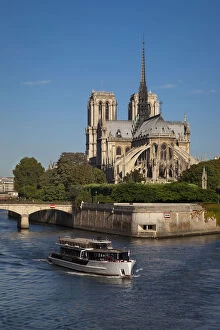 Buttress Gallery: Cathedral Notre Dame along the banks of