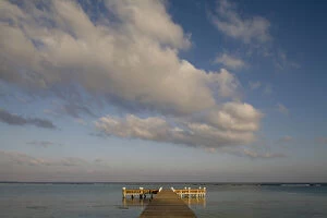 Images Dated 4th January 2011: Cayman Islands, Little Cayman Island, Setting