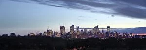 Images Dated 21st July 2004: City skyline in the evening. Melbourne, Victoria, Australia