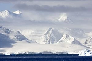 CK-4257 Lemaire channel Antarctic peninsula scenics