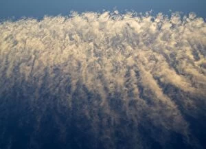 Images Dated 31st March 2012: Cloudfall