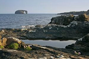 Coastal Scenery - basalt cliffs and rock arch Dore Holm