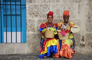 Images Dated 21st January 2008: Cuba - Some women in Habana Vieja, the Old Town