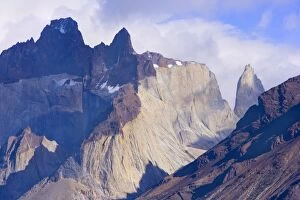 Images Dated 21st March 2010: Cuernos del Paine - detail of by clouds surrounded