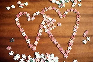 Love Prints: Cute - jigsaw piece hearts