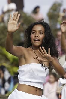 Images Dated 6th November 2004: Dancer on Rapa Nui Language Day, a fiesta organised