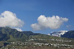 Mountainside Prints: DDE-90021634