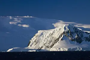 Snowcapped Prints: DDE-90023624