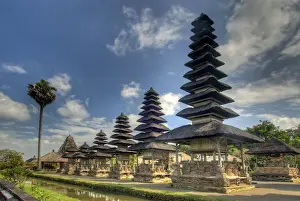Pagoda Prints: DDE-90024890