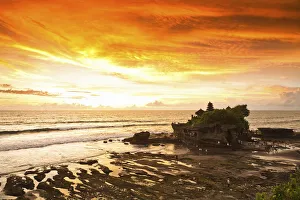 Bali Collection: DDE-90024967