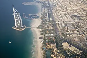 Emirates Prints: DDE-90025774