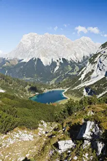 Hiking Prints: DDE-90028900