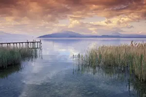 Dock Prints: DDE-90032316