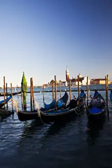 Canals Prints: DDE-90032657