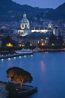 Duomo Prints: DDE-90032696