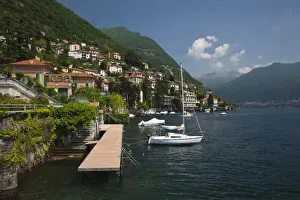 Dock Prints: DDE-90032703