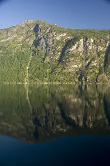 Geiranger Prints: DDE-90033319