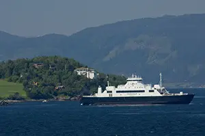 Ferry Prints: DDE-90033392