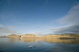 Sassenfjorden Prints: DDE-90034118