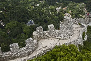Images Dated 15th December 2011: DDE-90034572