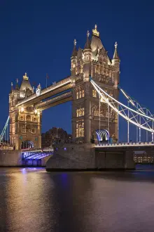 Thames Prints: DDE-90035794