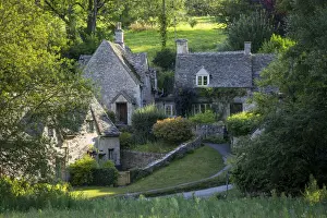 Cottage Prints: DDE-90182223