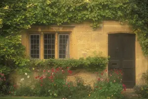 Cotswolds Prints: DDE-90182282