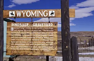 Field Study Prints: Dinosaur sites: Como Bluff, Wyoming