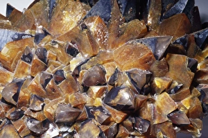 Images Dated 16th April 2008: Dolomite (Ore of magnesium) Ca Mg (co3)2 (Dolostone) Guanajuato Mexico