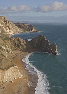 Images Dated 3rd January 2005: Dorset World Heritage coast, just west of Lulworth. Chalk cliffs