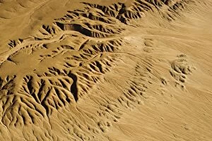 Drainage patterns on the ancient plains of the Namib