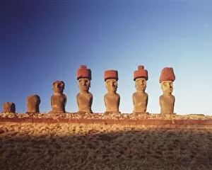 Artefact Gallery: Easter Island - Moai Statues