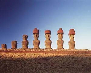Statue Collection: Easter Island - Moai Statues