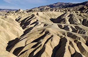 Images Dated 3rd April 2011: Eroded badlands at Gower Gulch seen from Zabriskie Point