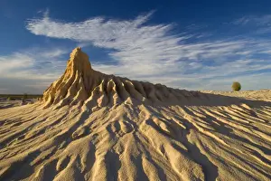 Eroded pinnacle - amazingly shaped, eroded pinnacle of the lunette Walls of China, located within the since 18000 years dried-up lakebed of Lake Mungo