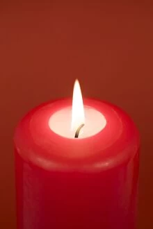 FEU-646 Red Candle