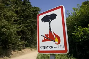 Fires Prints: Fire danger warning Attention Feu sign Brittany France