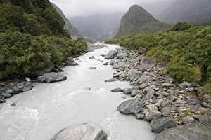 Images Dated 25th February 2007: Fox river - from historic suspension bridge. Fox Glacier Westland World Heritage Park - South