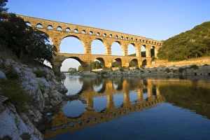 Images Dated 26th June 2007: France, Avignon. The Pont du Gard Roman
