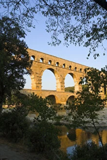 Images Dated 26th June 2007: France, Avignon. The Pont du Gard Roman