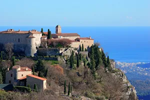 Towns Collection: France - Gourdon, Alpes-Maritimes. A beautiful town perched on a rock at 650 metre altitude