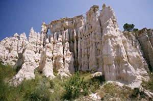 Images Dated 2nd July 2004: France Les Orgues, Illle - sur - tet, Pyrenees - Orientales