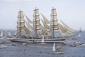 Images Dated 13th September 2008: Funchal 500 Tall Ships Regatta - Mir square rigged training ship
