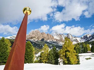 Images Dated 10th August 2021: Giant sundial. Geisler mountain range in the dolomites of the Groden Valley or Val Gardena in