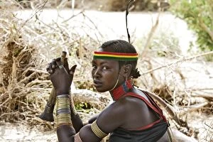 Images Dated 20th August 2005: Girl - Hamer tribe