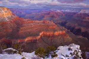 Grand Canyon - panoramic view from Yavapai Point into the Grand Canyon - sunrise - Grand Canyon National Park - South Rim - Arizona - USA