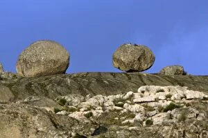 Images Dated 3rd April 2007: Granite Boulder Terrain - beside Valencia de Alcantara, Extremadura, Spain