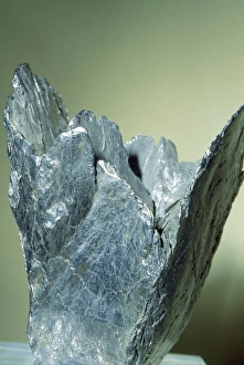 Images Dated 2nd March 2006: Graphite - Metals & Minerals, native element. Sri Lanka