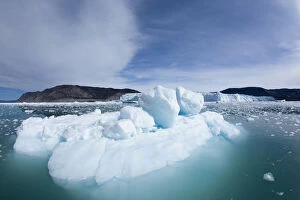 Greenland, Ilulissat, Field of melting icebergs