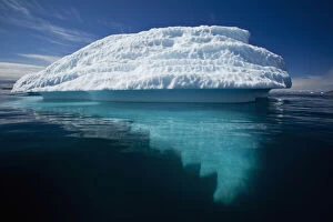 Iceberg Gallery: Greenland, Ilulissat, Submerged base of